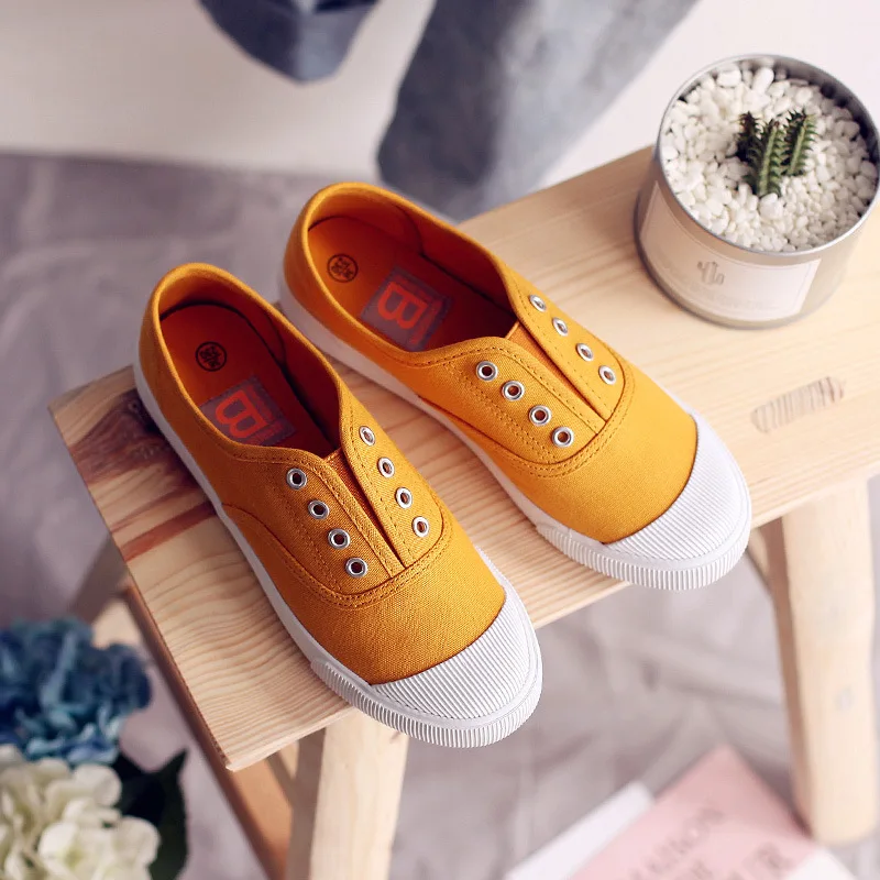 Women Canvas Shoes Elastic Band Lady Loafers Flat Heel Slipon All Match Girls White Shoes Sneakers Spring Autumn Tenis Femino