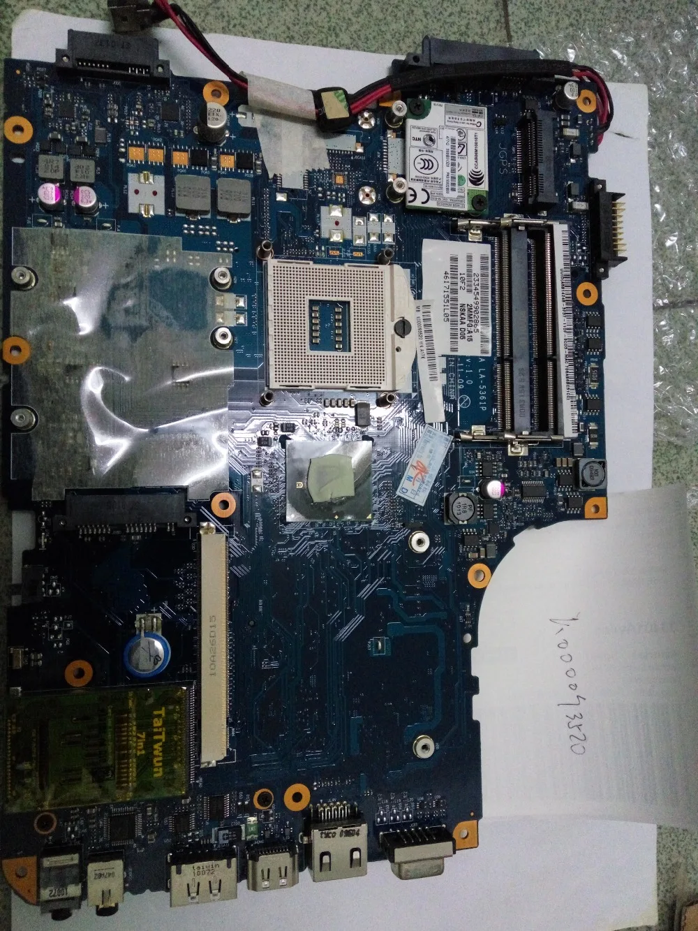 LA-5361P k000093520 hm55 l500 a500 connect board verbinden mit motherboard getestet durch system lap connect board