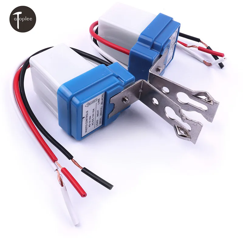 1PCS AC/DC 12V,24V AC110V Dusk Till Dawn Automatic Photocell Light Sensor Detector Switch 10A Photo Control Sensor