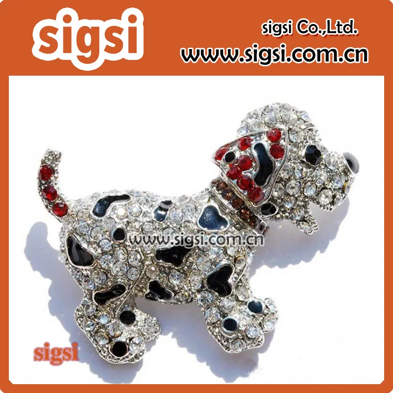 

Fashion Animal Brooch Jewelry Bling Rhinestone Spotted Dog lapel pin Brooch