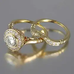 Huitan Golden Color 2PC Bridal Ring Sets Romantic Proposal Wedding Rings Foe Women Trendy Round Stone Setting Wholesale Lots