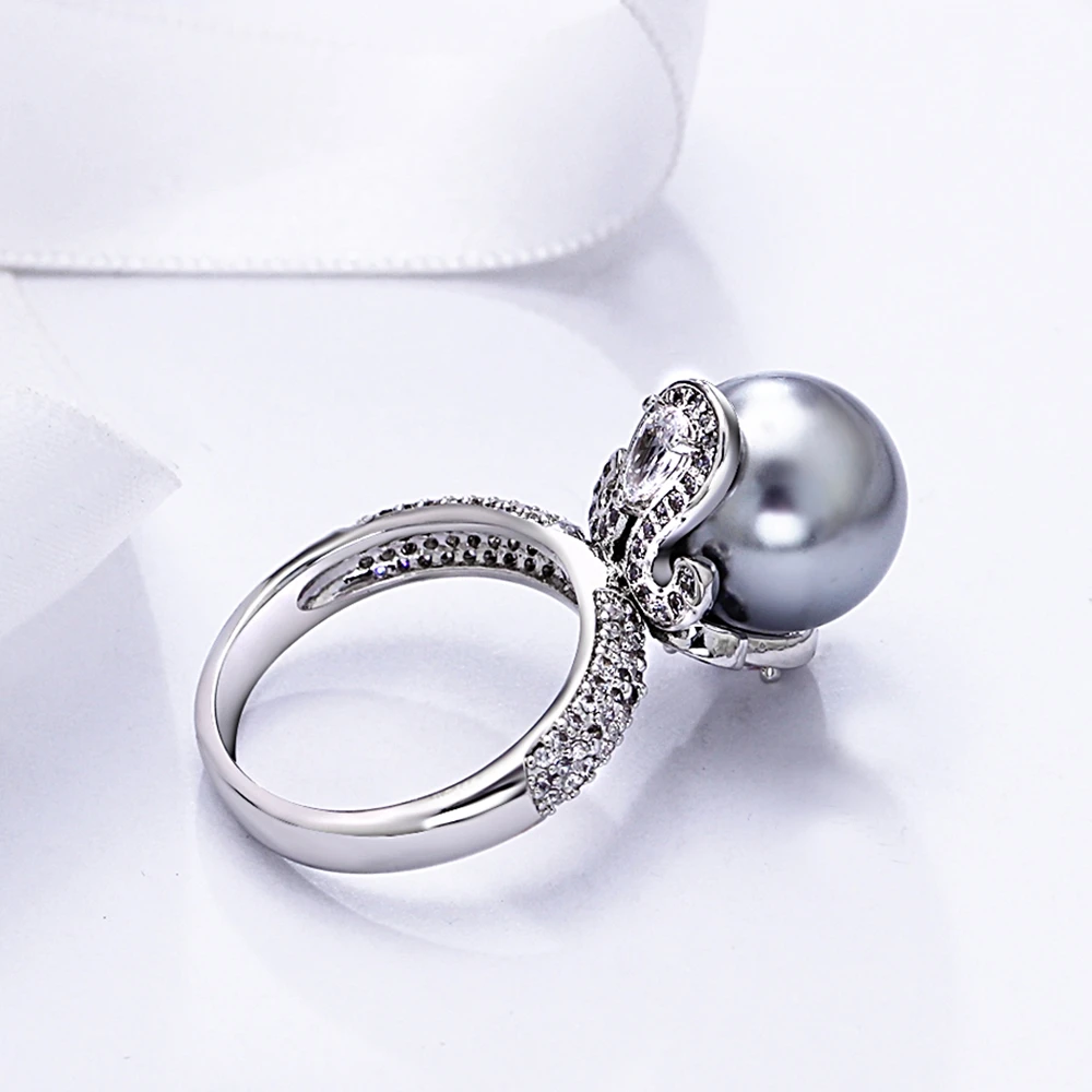 DreamCarnival 1989 Brand New Elegant Wedding Ring for Women Grey Pearl Micro Cubic Zircon Paved Jewelry Party Must Have WA11530
