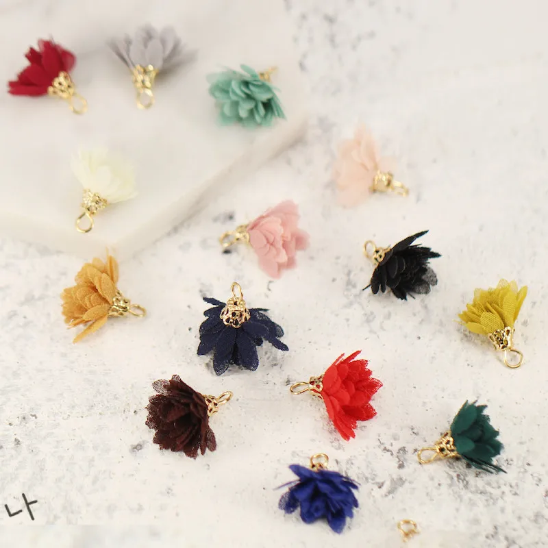 30pcs/lot South Korea cloth Burning edges Petal flower tassels Hair accessories Diy key chain Bag hanging jewelry accessories