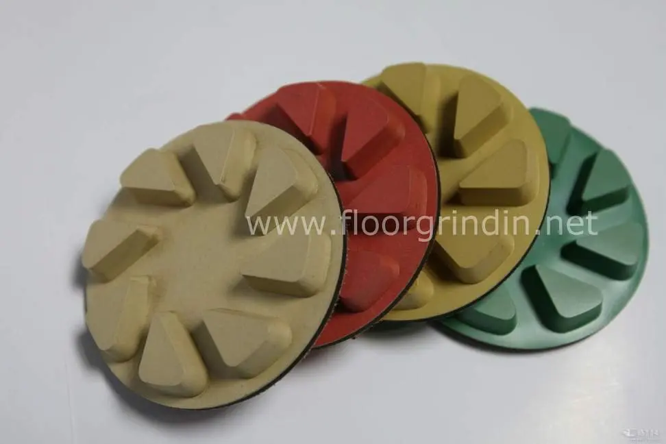 

3'' concrete dry polishing pad FREE shipping | install in NCCTEC L357,M3,L4480,L4580,L4680 floor polisher