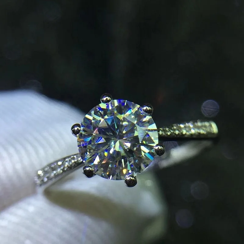 

1 Carat ct Wedding Moissanite Diamond Ring Genuine 18K 750 White Gold D color VVS