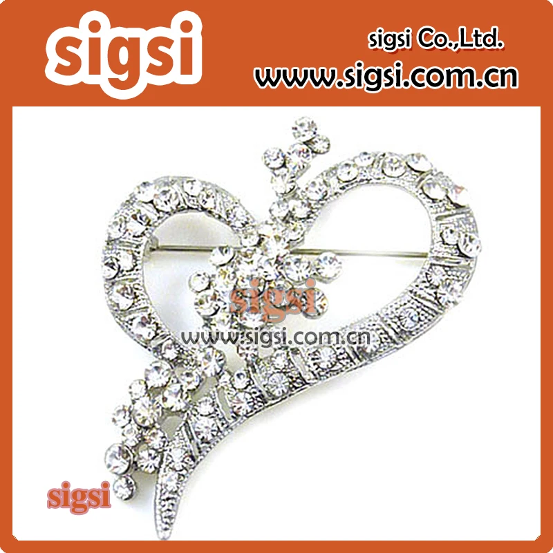 100pcs wholesale wedding invitation heart shape metal sparkly rhinestone brooch pin for gift/party