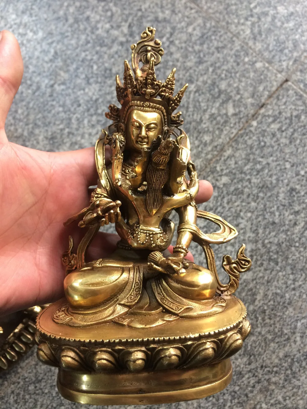 

MOEHOMES China's rare Tibet is a happy Buddha brass copper fengshui buddha statue Metal crafts home decorations