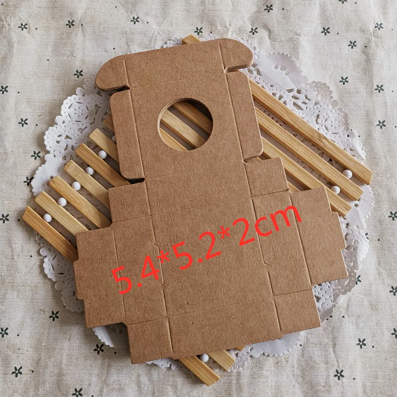 50Pcs 5.4*5.2*2cm Kraft Paper Box Packaging With Window Wedding Party Small Gift Candy Favor Package Boxes Event Favor Supplies