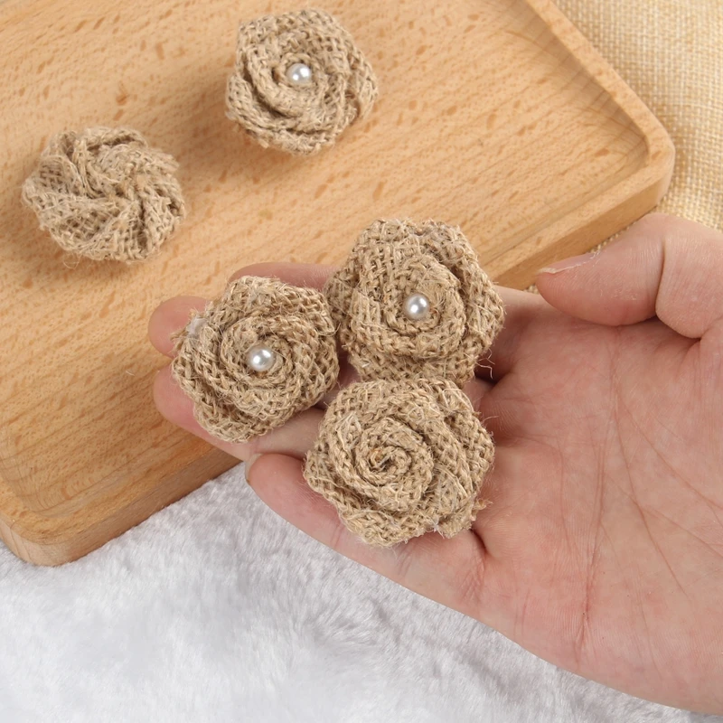 10 stücke Mini Größe handgemachte Jute hessische Sac kleinen Rose Blume DIY Handwerk Baby party rustikale Hochzeit Dekor Vintage Hochzeits dekoration