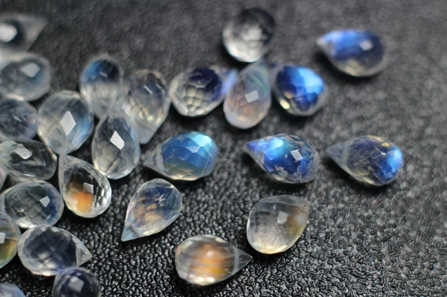 5pieces loose beads white blue rainbow moonstone drop faceted 7-9mm for DIY jewelry making   FPPJ wholesalenature