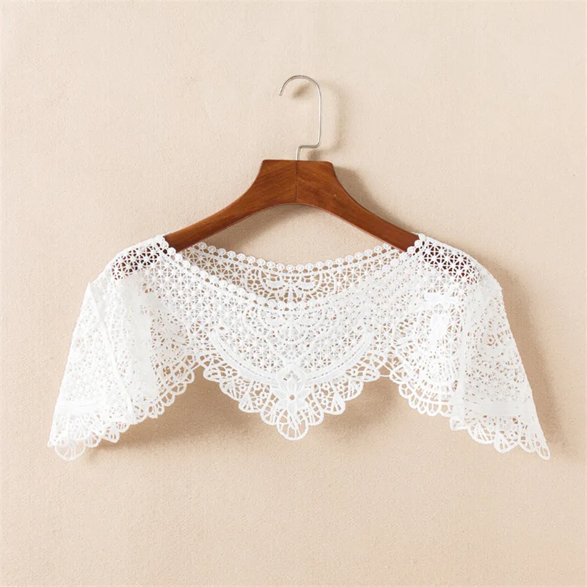 2023 New Fashion Summer Elegant Women Hollow Out Shawl Capes Lady White Kintted Wraps Lace Wrap Bolero Accessories Coat Tops 561