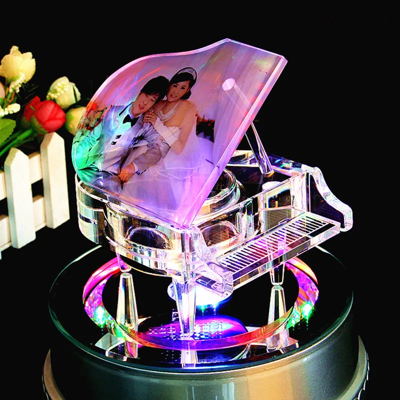 

Crystal piano fashion Crystal Glass Led Lighting base show Pretty Beautiful Lamp rotating rotate base stand display