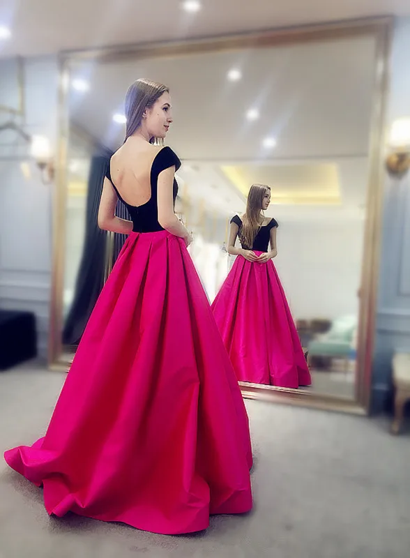 hot pink and black plain gown medieval dress long gown princess Medieval Renaissance Gown queen cosplay Victoria Belle gown