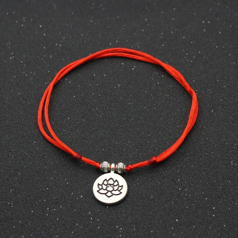 Cavigliere da donna di marca orso carino moda semplice colore argento metallo OM Lotus Buddha telescopico corda rossa cavigliere a piedi nudi per le