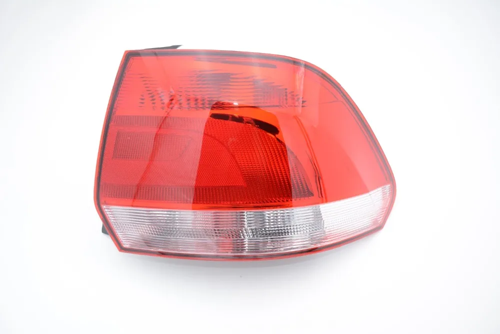 

1Pcs 6RU 945 096 RH Tail Light Taillamp Rear Light Assembly Right Side For Volkswagen POLO SEDAN VENTO 2010-2014