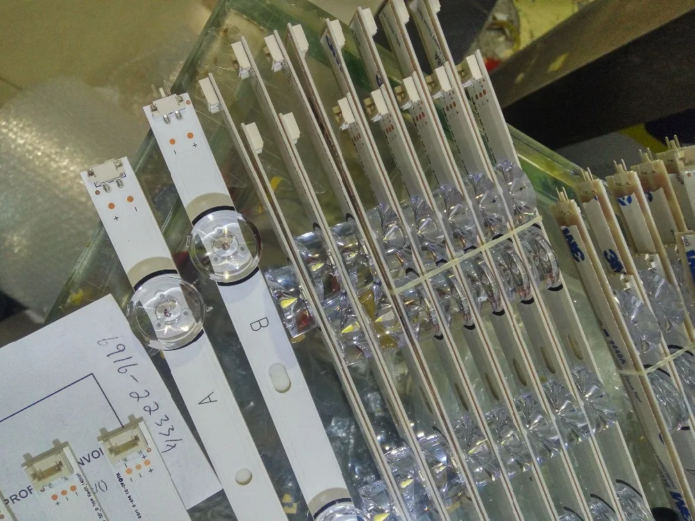 10PCS new original 5+6LED strip Circuits 6916L-2233A 6916L-2232A 6916L-1991A 6916L-1992A 6916L-1989A 6916L-1988A 6916L-1987A