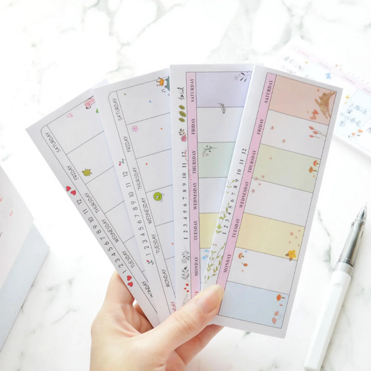 2pcs Cute Desktop Weekly Daily Planner Notepad Tear-Off PageS Sticky Memo Note Pad for Student Office Home Supplies Random Style