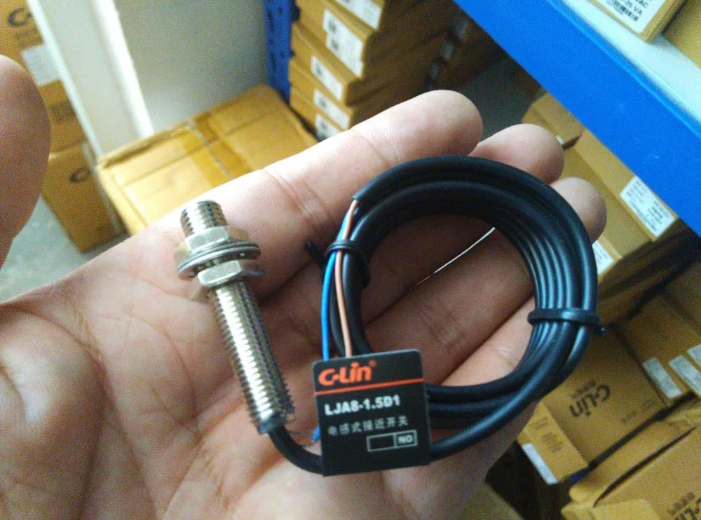 

Brand new original authentic C-Lin LJA8-1.5D1 DC two-wire normally open type inductive proximity switch