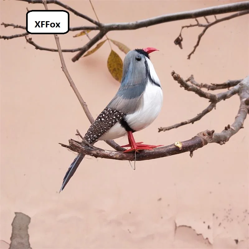 12cm Mini Simulation Bird Model Gray-White Foam Feather Real Life Small Bird Gift for Collectors