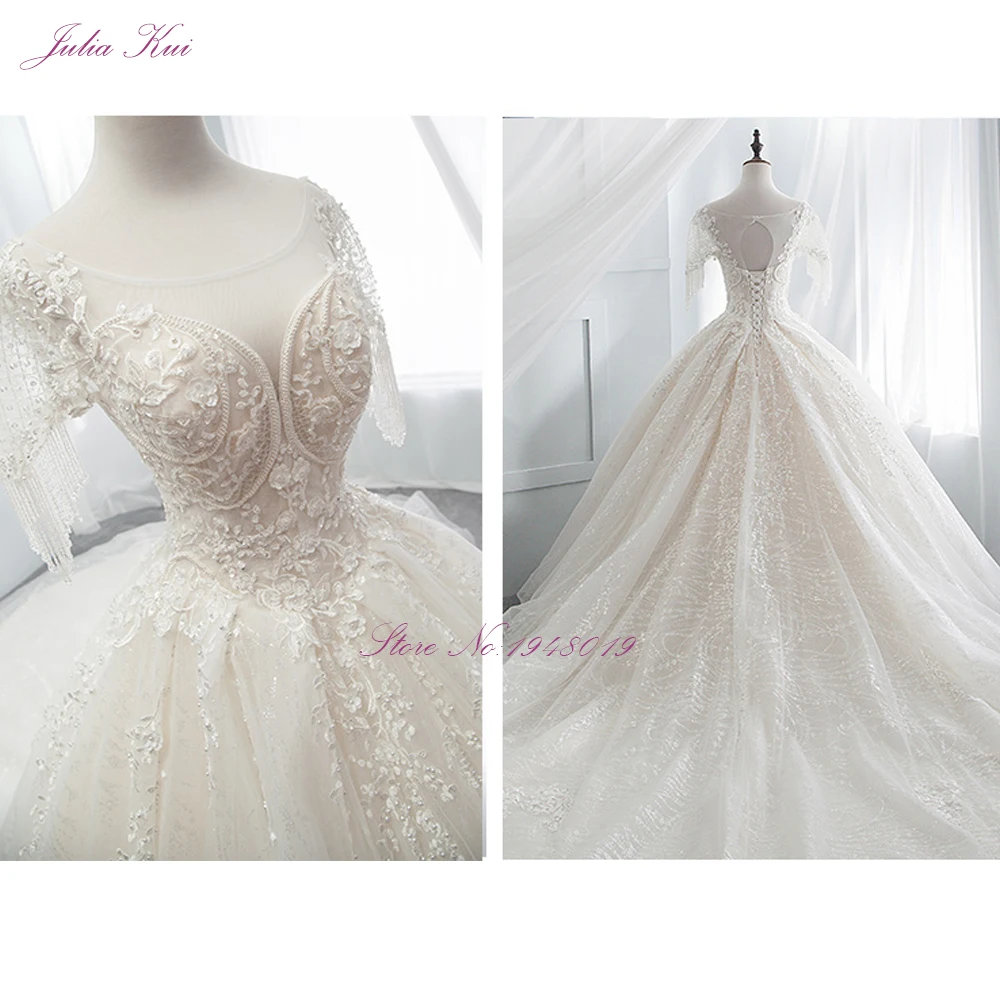 Julia Kui Maßgeschneiderte Vintage-Ballkleid-Brautkleider mit Bling-Ausschnitt und Flügelärmeln, zartes Brautkleid