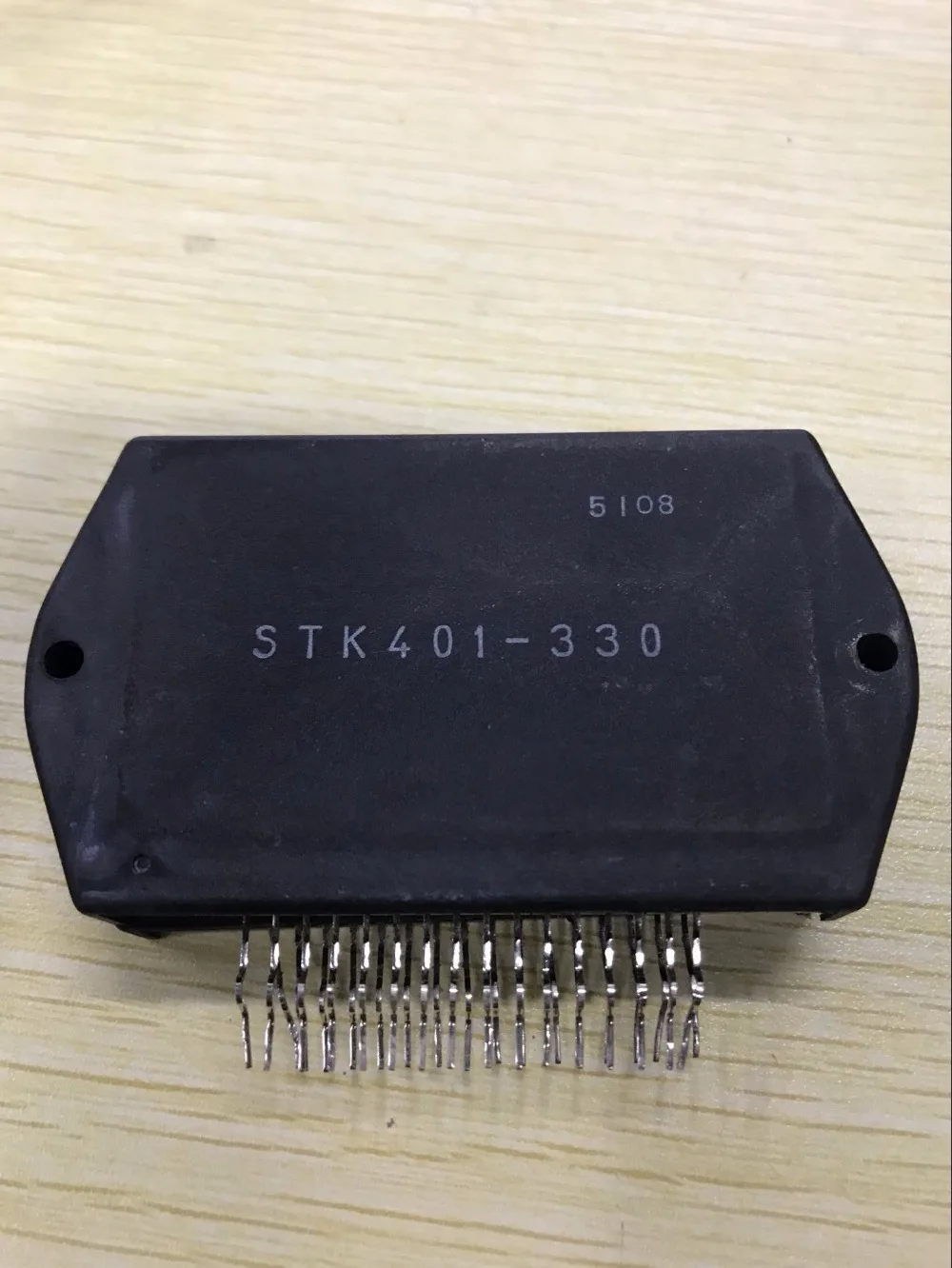 

Free shipping 2pcs/lot STK401 STK401-330 new