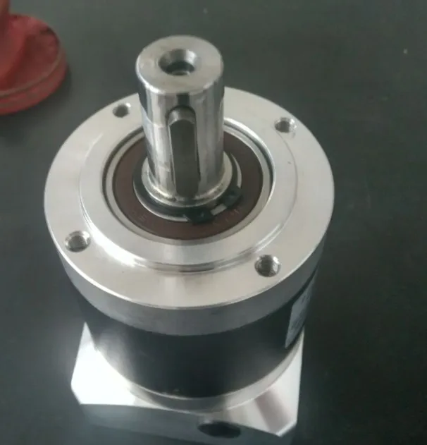 high quality! 130 round flange servo motor reducer length 159.5 mm ratio 3:1 4:1 5:1 6:1 8:1 10:1 can choose