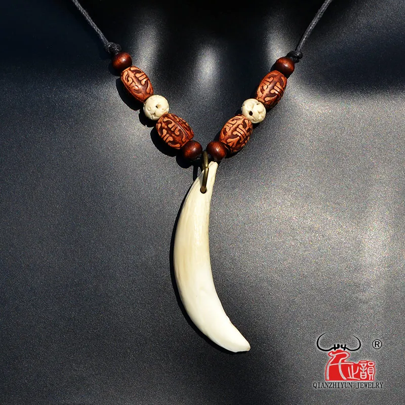 Cool boy Men's Bone Pendant Tibetan Amulet Fangs Natural Real Tooth Vintage Tooth Charm Tibet Yak Bone Necklace Lucky Gift