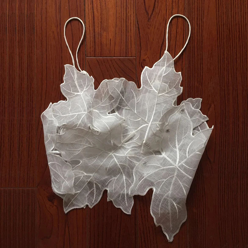 

Women Short Strap Tank Tops 2019 Female Sexy Eugene Yarn Embroidery Camis Female White slik Crop Tops Sleeveless Vest