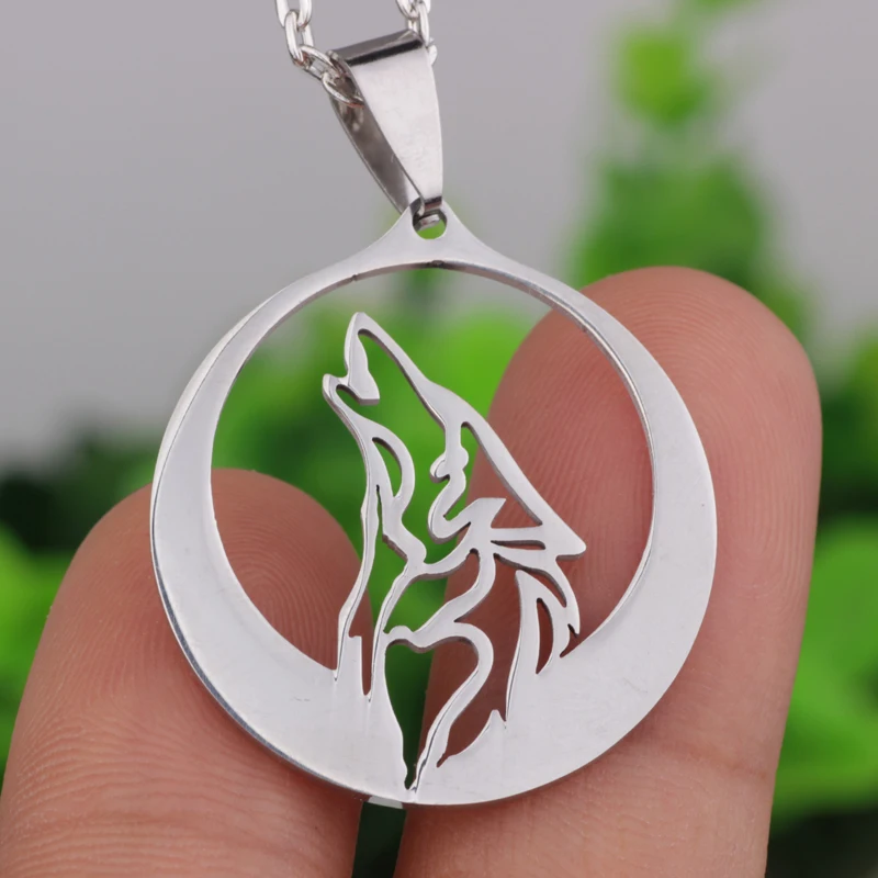 N400 Fashion jewelry High quality stainless steel Roar wolf head necklace pendant Contains chain