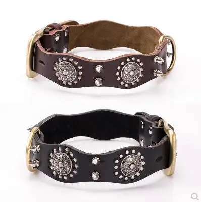 

Retro leather dog collar large dog dog collar rivet anti-bite leather golden dog collar