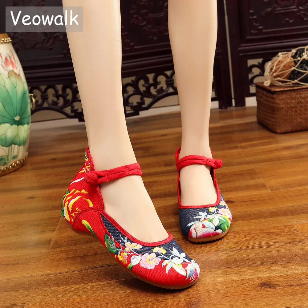 Veowalk Handmade Vintage Women\'s Old Beijing Mary Jane Flats Chinese Embroidered Cloth Casual Denim Shoes Woman Big Size 34-43