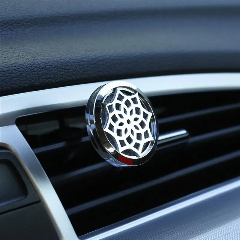 30mm Tree of Life Stainless Steel Car Air Freshener Perfume Essential Oil Diffuser Locket Random Send 1pcs Oil Pads as Gift 4579