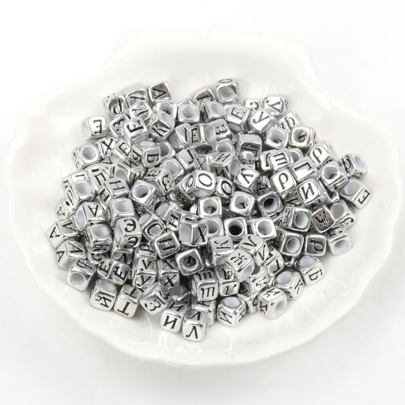 100PCS Random Mixed White Russian Letters Alphabet Acrylic Cube Loose Spacer Beads For Kid DIY Jewelry Making