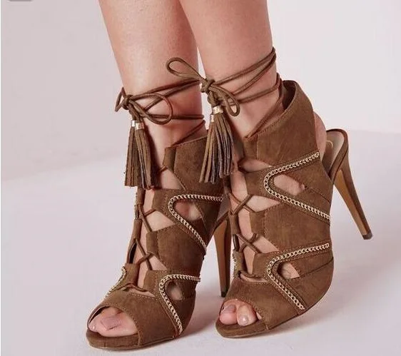 Top Summer New Brand Women Patchwork Cuts Out Gladiator Cross Lace Up Fringe Peep Toe 100 mm High Heels Party Thin Heels Sandals