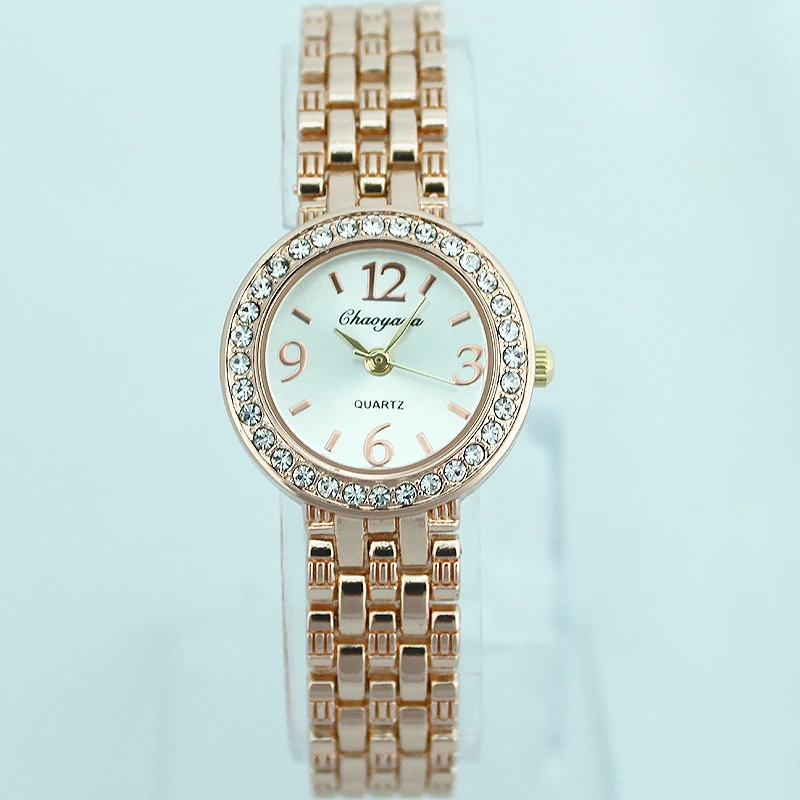 高級レザー女性のドレスウォッチ腕時計ファッションレディースブレスレット女性ラウンド時計クォーツ時計