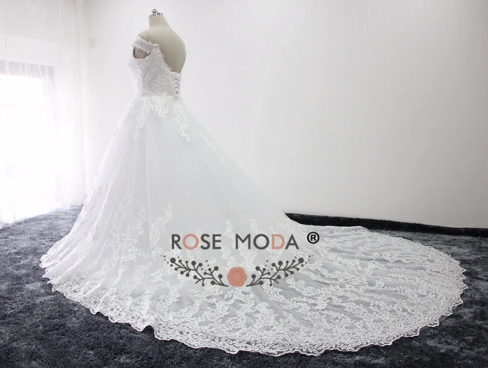 Rose Moda Pháp Ren Bóng Gown Tắt Shoulder V Neck giáo Wedding Dress Cộng Với Kích Thước với Hoàng Gia Train Lace Up trở lại