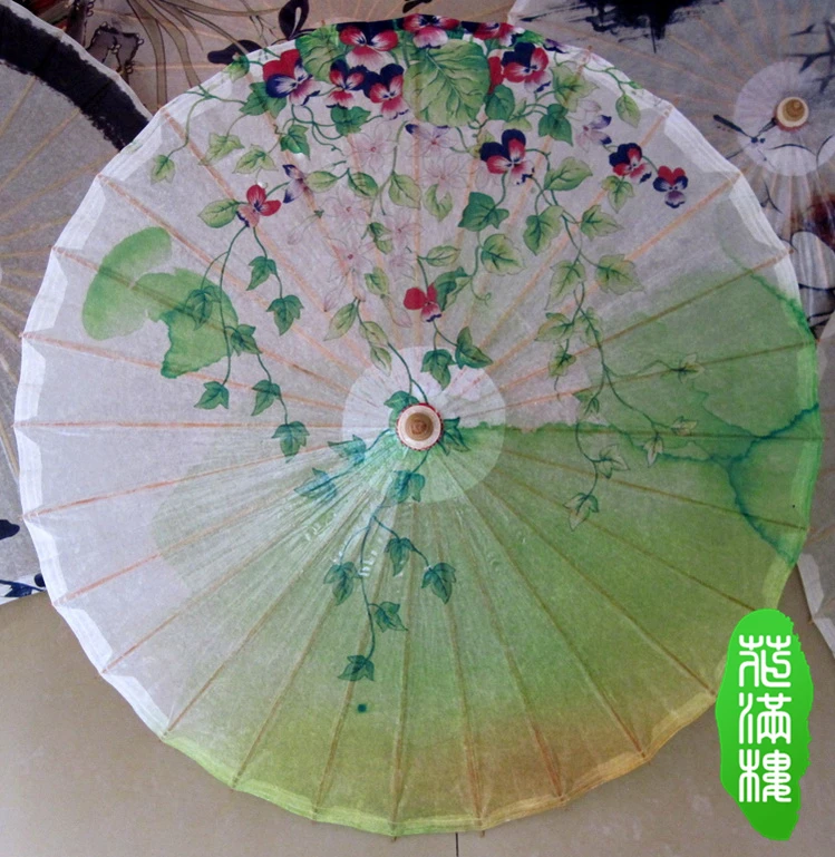 

Elegant Green Vine with Red Flowers Oiled Paper Umbrella Chinese Handmade Parasol Art Exhibition Event Dance Props Umbrella