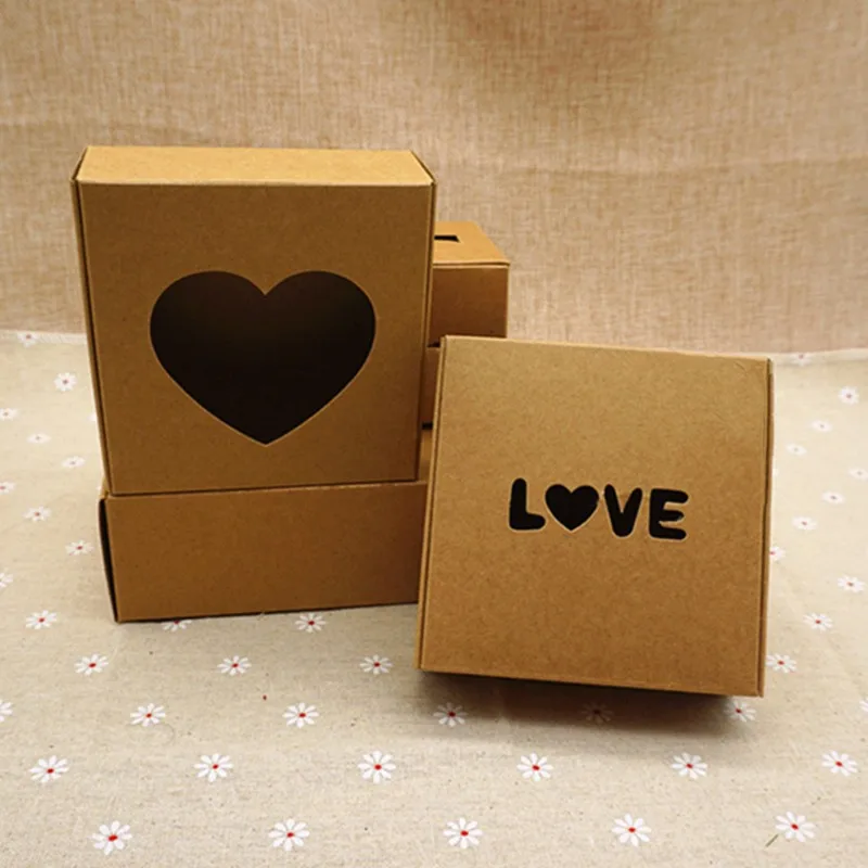 

10.5*10.5*4cm Kraft Paper Box With Window Gift Packing Box Craft Strong Box Heart Window Small Gift Box 200pcs\lot Free shipping