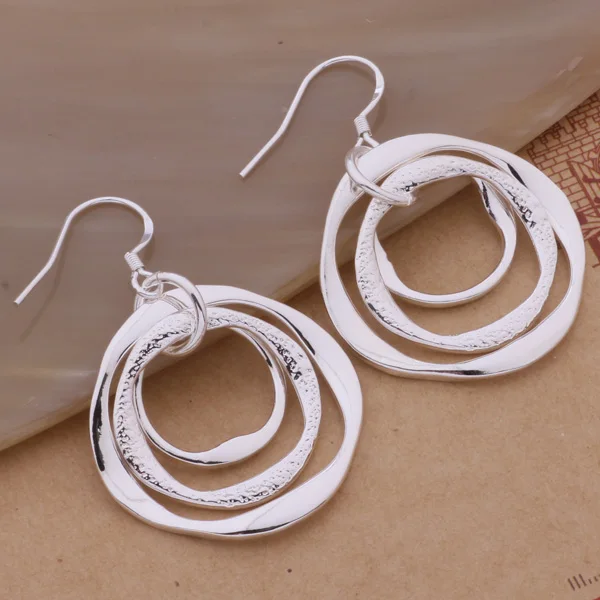 Production hot charm women lady Valentine\'s gift  silver color charm Women circles earrings free shipping , jewelry LE008