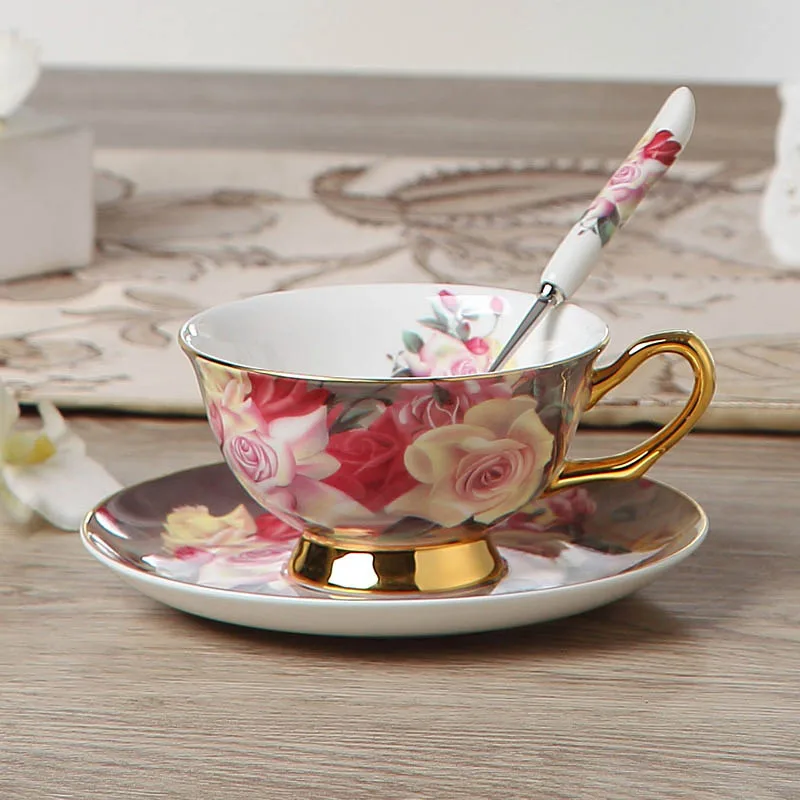 NONE Set aus Kaffeetassen und Untertassen aus feinem Knochenporzellan, Teetasse aus Porzellan, Afternoon Tea Party, 200 ml 3