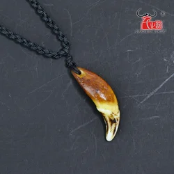 Men's Necklace Woman's Bone Pendant Tibetan Amulet Fangs Real Natural Tooth Vintage Tibet Wolf Tooth Charm White Brown Ecru