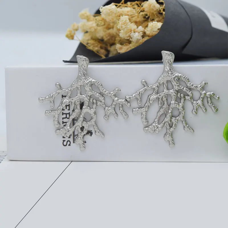 Carvejewl stud earrings metal coral tree big earrings jewelry women girl gift matte silver color earring simple fashion hot sale