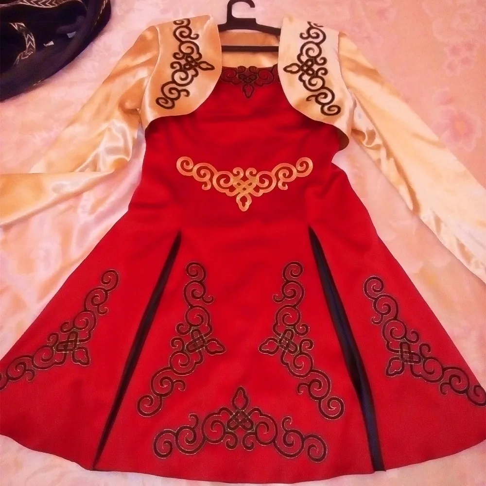 10 sztuk naprasowanych naszywek z haftowanymi kwiatami, złote i srebrne aplikacje, złote ozdoby do cosplayu, 24,5 cm * 9 cm — zdjęcie 4