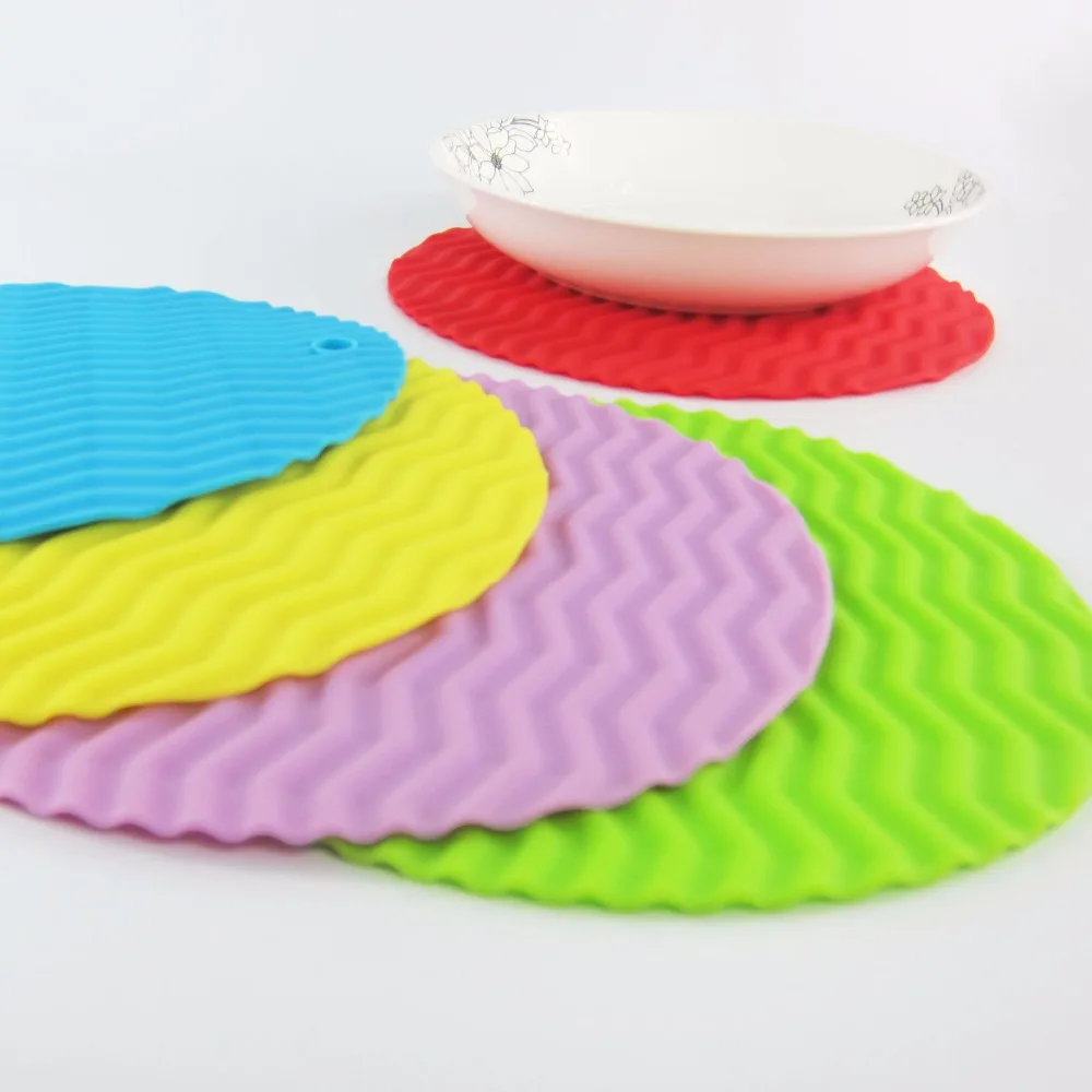 

placemat coaster New Kitchen Round Type Insulation Hot Pad Stand Holder Silicone table mat drink coasters