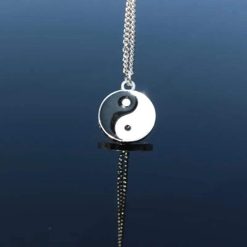 New Personality Different Elements Ying And Yang Style Metal Unisex Necklace Statement Night Bar Men Women Short Necklaces