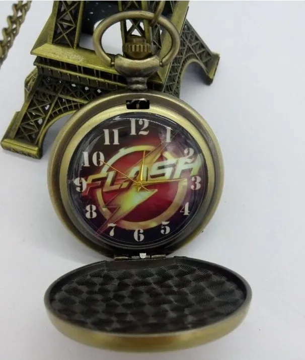 New Arrival Retro Bronze Flash Quartz Pocket Watch Colorful Dial Watch Men Women Pendant Necklace Gift Watch