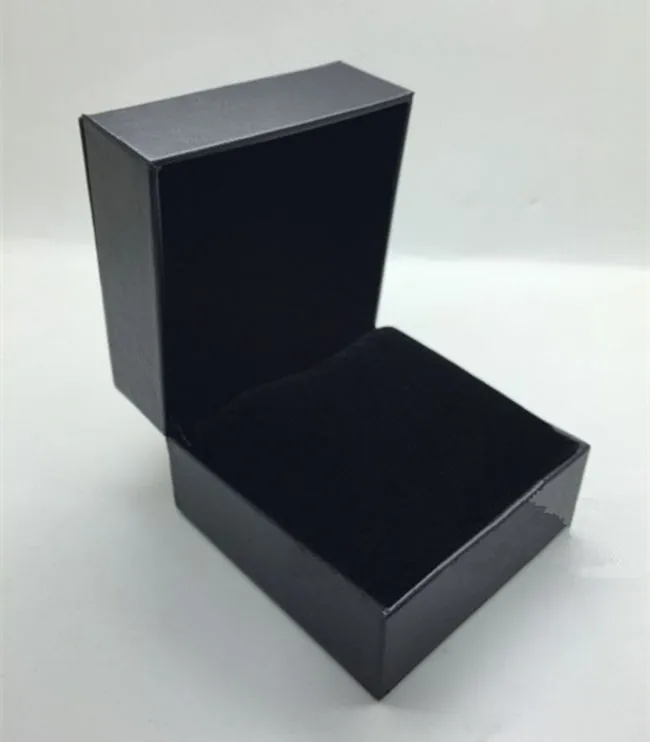 Black Leather Watch Box New Luxury Watch Box With Pillow Wholesale Jewelry Box Gift Box 26 Can Be Customized LOGO