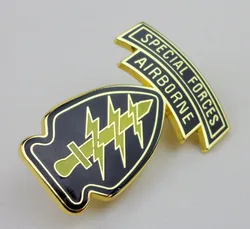 Us Army Special Forces Command Airborne Combat Badge Pin Green Beret Badge