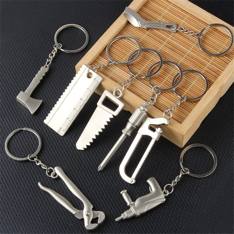 8 style Silver Color Alloy Tool Keyring for Dad Fathers Day Gifts Fashion Screwdriver Hacksaw Hand Tools Ax Pendant Key chains