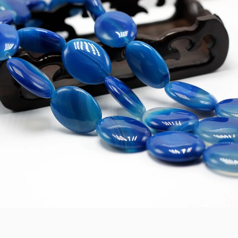 

Natural blue onyx The oval beads agates 15X20mm 30X40mm are the perfect size for DIY pendant charm bracelet necklace selection